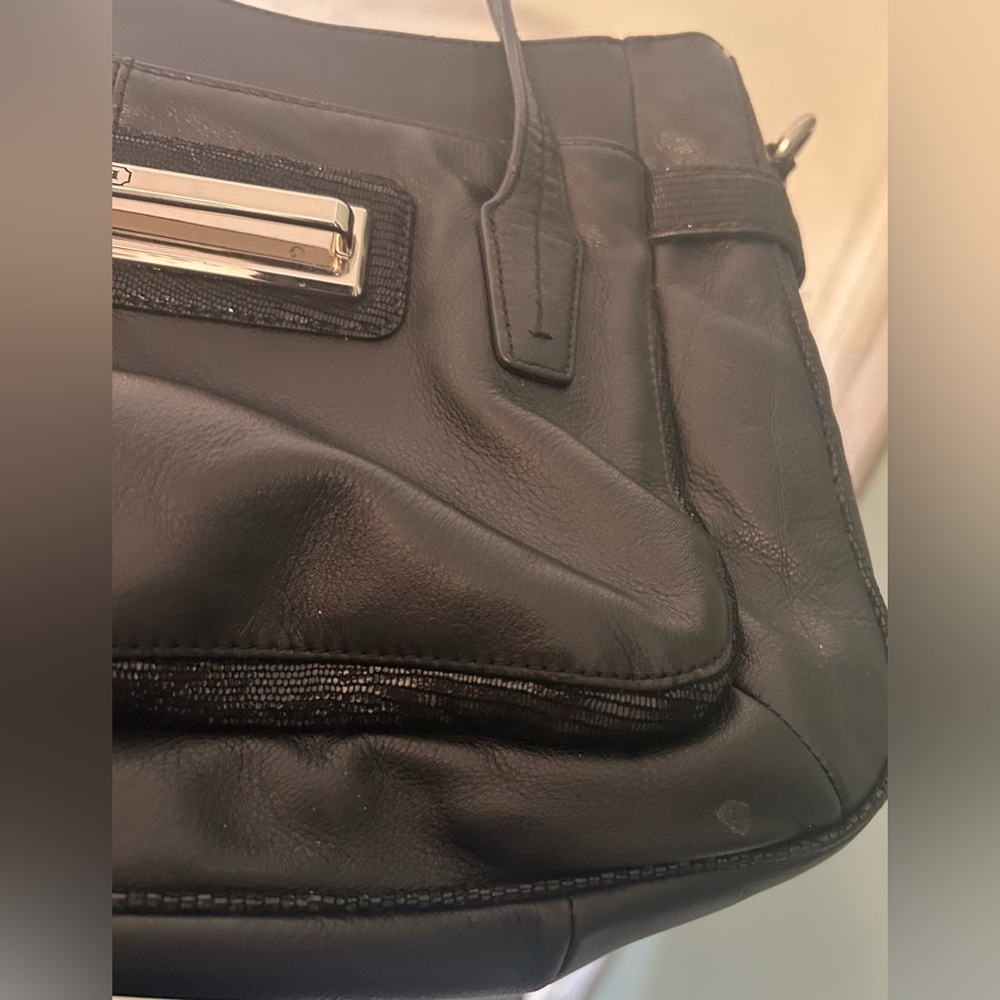 Coach Taylor Leather Satchel Black Shoulder Bag Crossbody F26781 - Picture 10 of 15